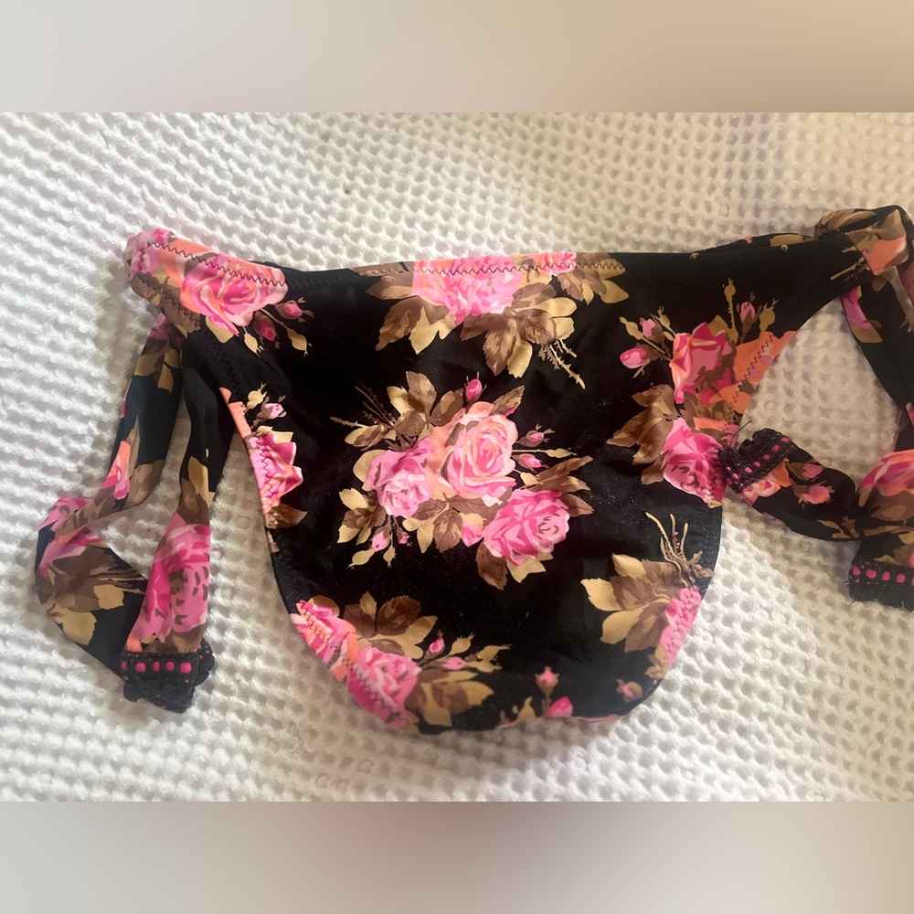 Betsey Johnson Black and Pink Floral Bikini - Picture 7 of 11